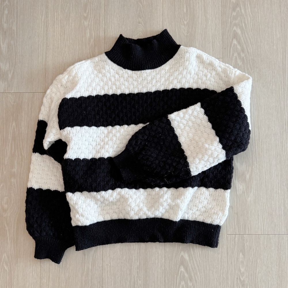 Nine West Black and White Striped Knit Mockneck Sweater